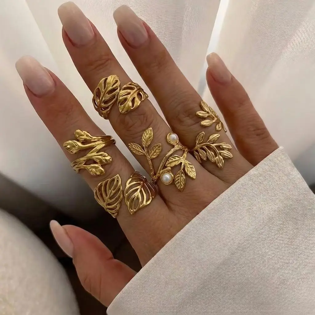 Dainty Monstera Leaf Hollow 18K Stainless Steel Open Cuff Rings Set for Women Boho Stackable Waterproof Rings Party Jewelry Gift