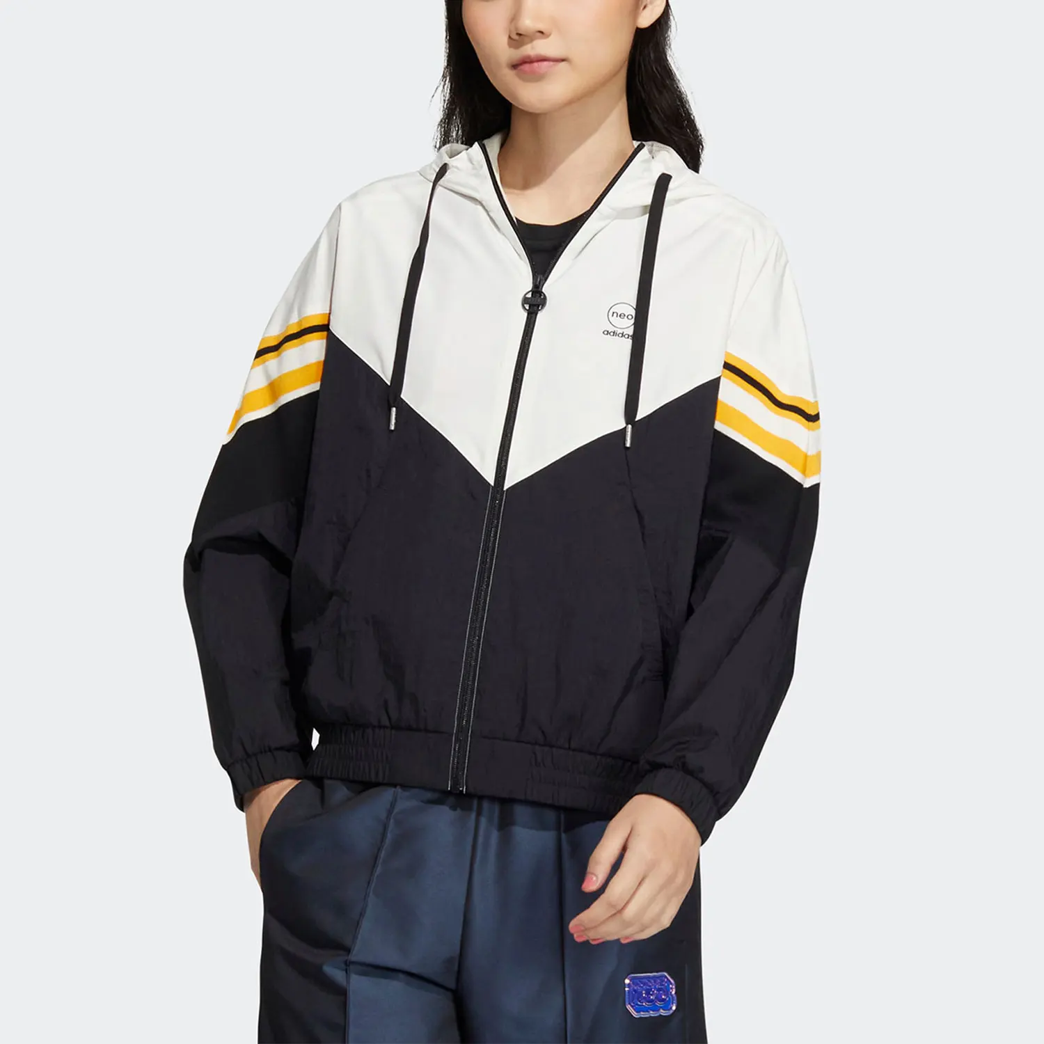 

Официальная оригинальная NEO новая женская спортивная куртка Adidas IA6764