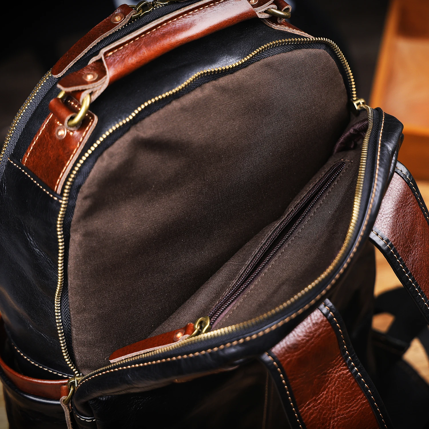 S.WORKER Herren-Rucksack aus echtem Leder, hochwertiges Rindsleder, lässige Schultaschen, 15"-Laptop-Taschen, Reise-Tagesrucksack, Geschenk für Männer – Detail 21