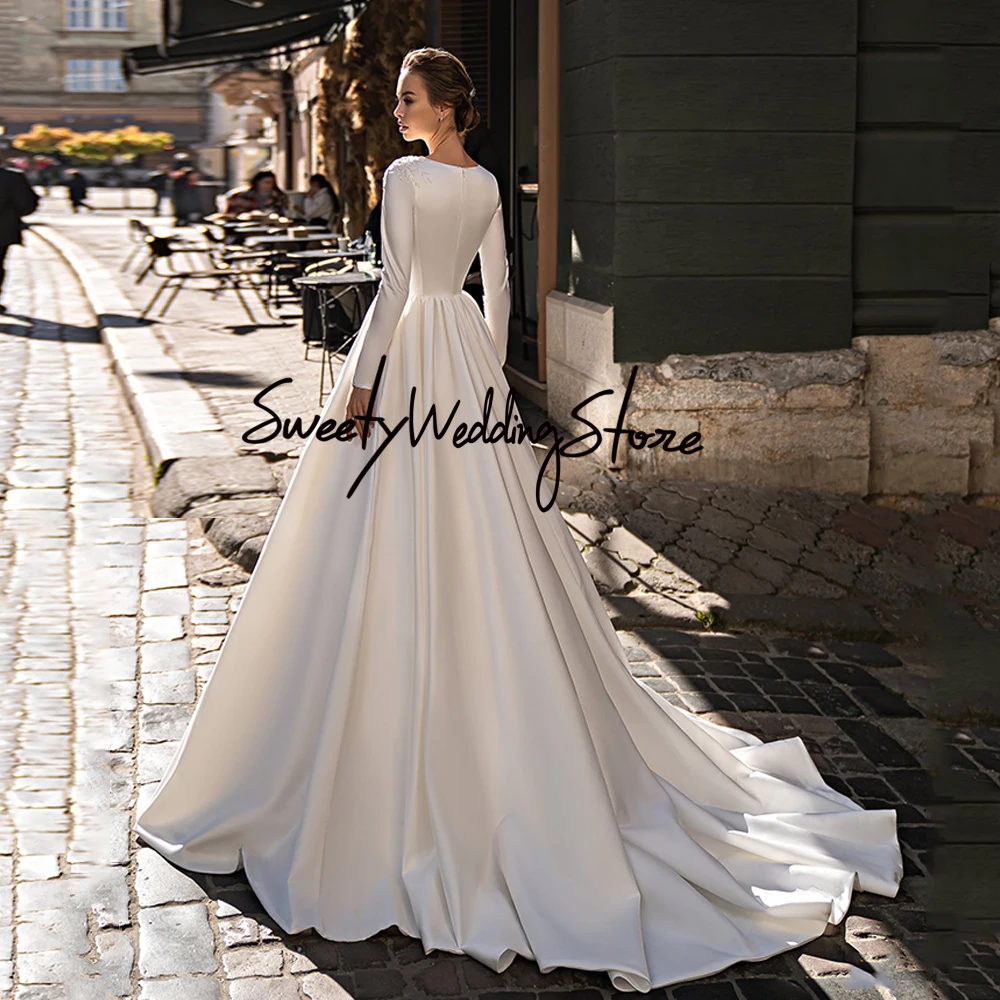 Robe de Mariée Musulmane en Satin à Manches sulf, Personnalisée, avec des Appliques de Paillettes, une Traîne de Balayage, Style Arabe