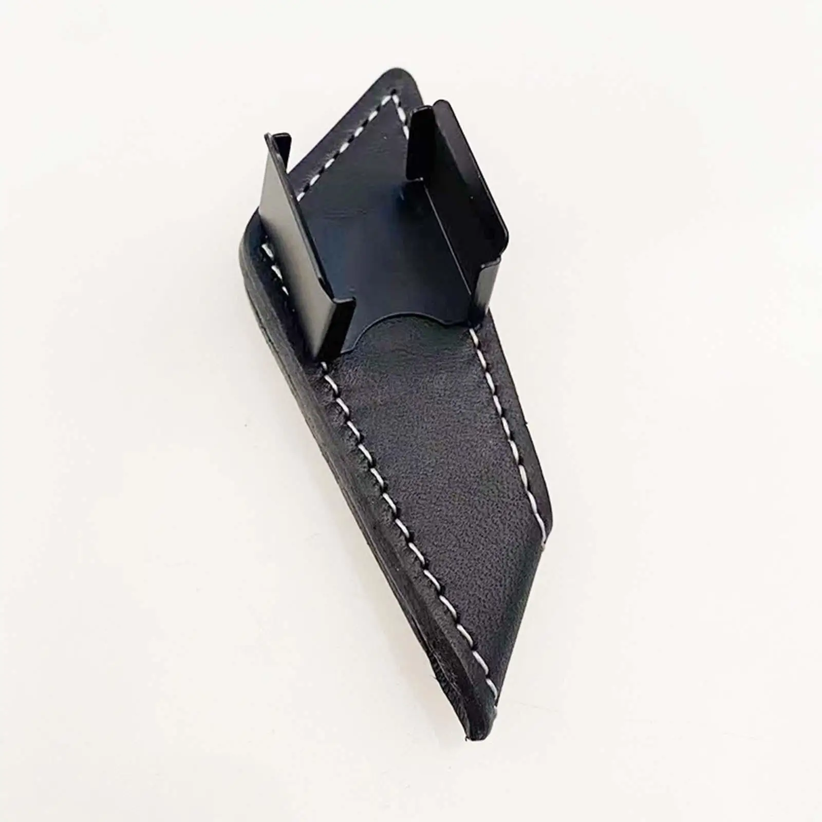 

Billiard Chalk Holder with Iron Clip Compact Pool Chalk Carrier Box Pocket Storage for Billiard Supplies Maintenance