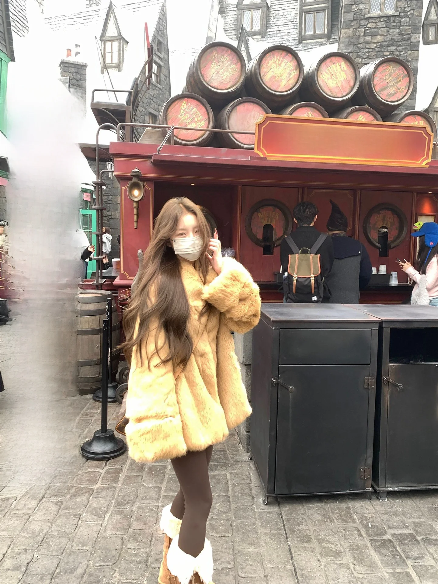 

XXIIUU Мягкая золотистая зимняя новинка: пушистая короткая куртка из 100% кроличьего меха для женщин, с воротником-стойкой, теплая, в корейском стиле, свободного кроя