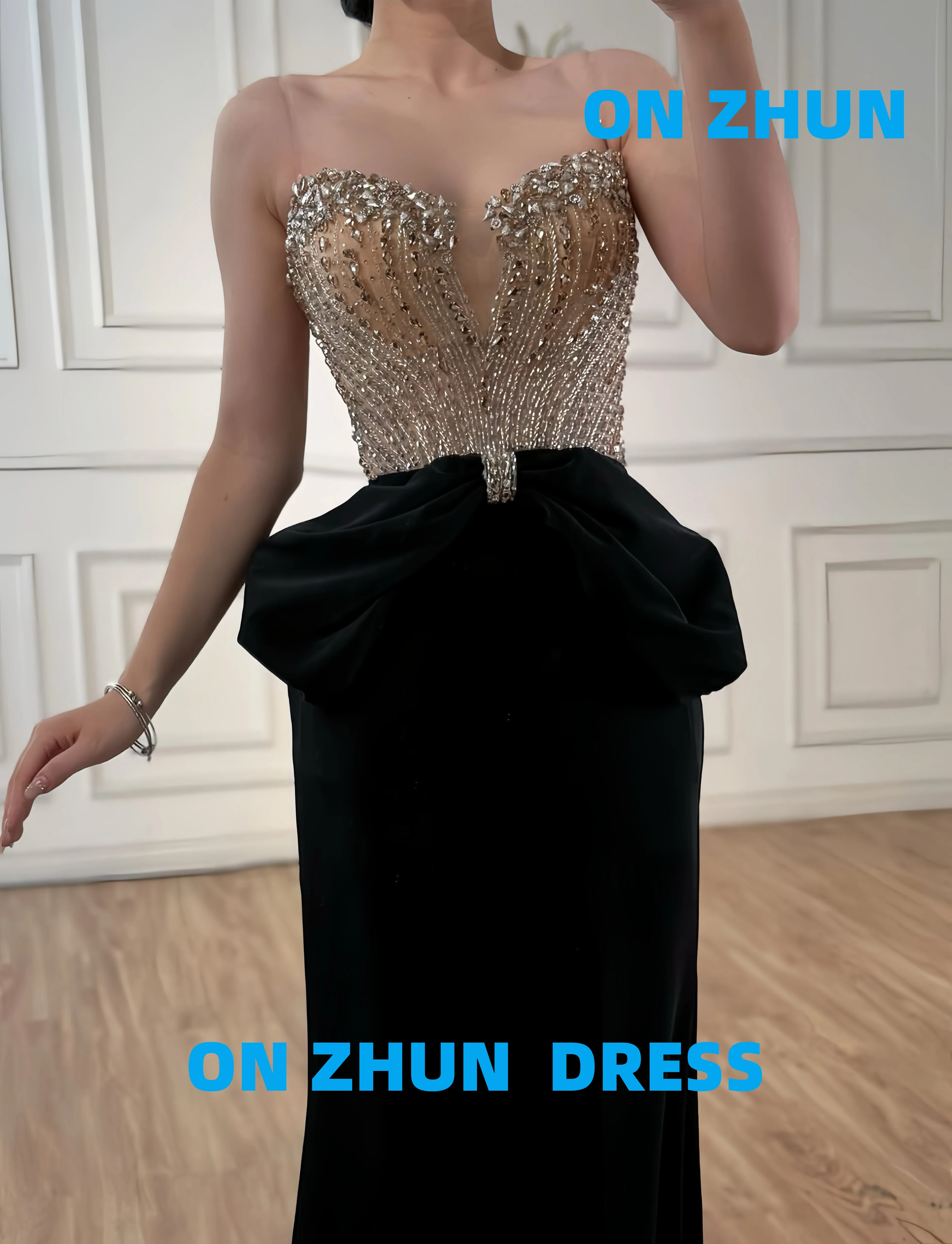 فساتين سهرة فاخرة مخصصة برقبة على شكل حرف V بدون أكمام على شكل حورية البحر فساتين سهرة عصرية للنساء