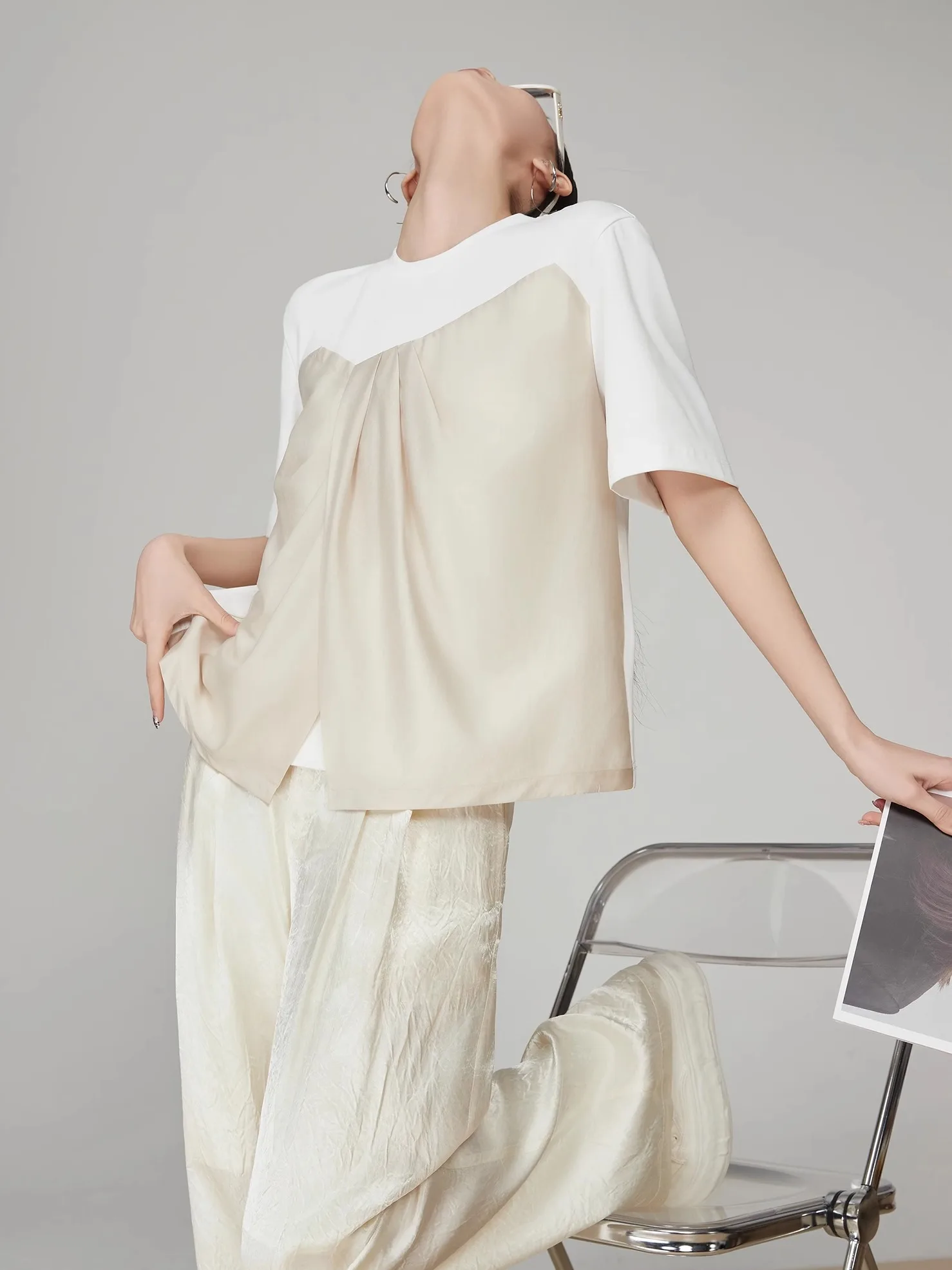 

Ретро-японская футболка с коротким рукавом для женщин, летняя новинка, премиум-качество, облегающий крой, круглый вырез, элегантный топ