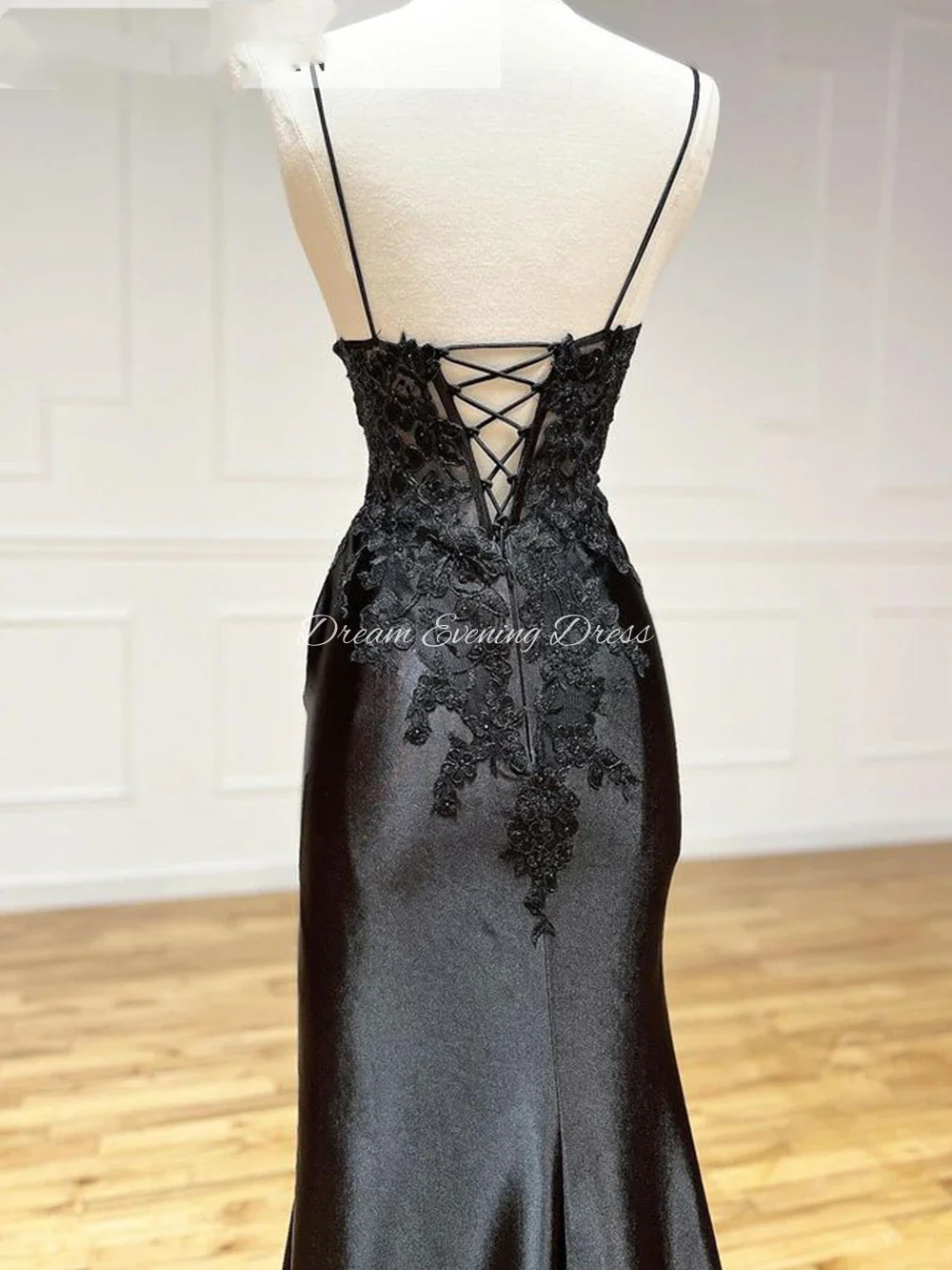 Vestido de noche negro con cuello en V, espalda abierta, vestido Formal, apliques de correa de fideos italianos, vestido de ocasión Formal, vestidos de noche para mujer