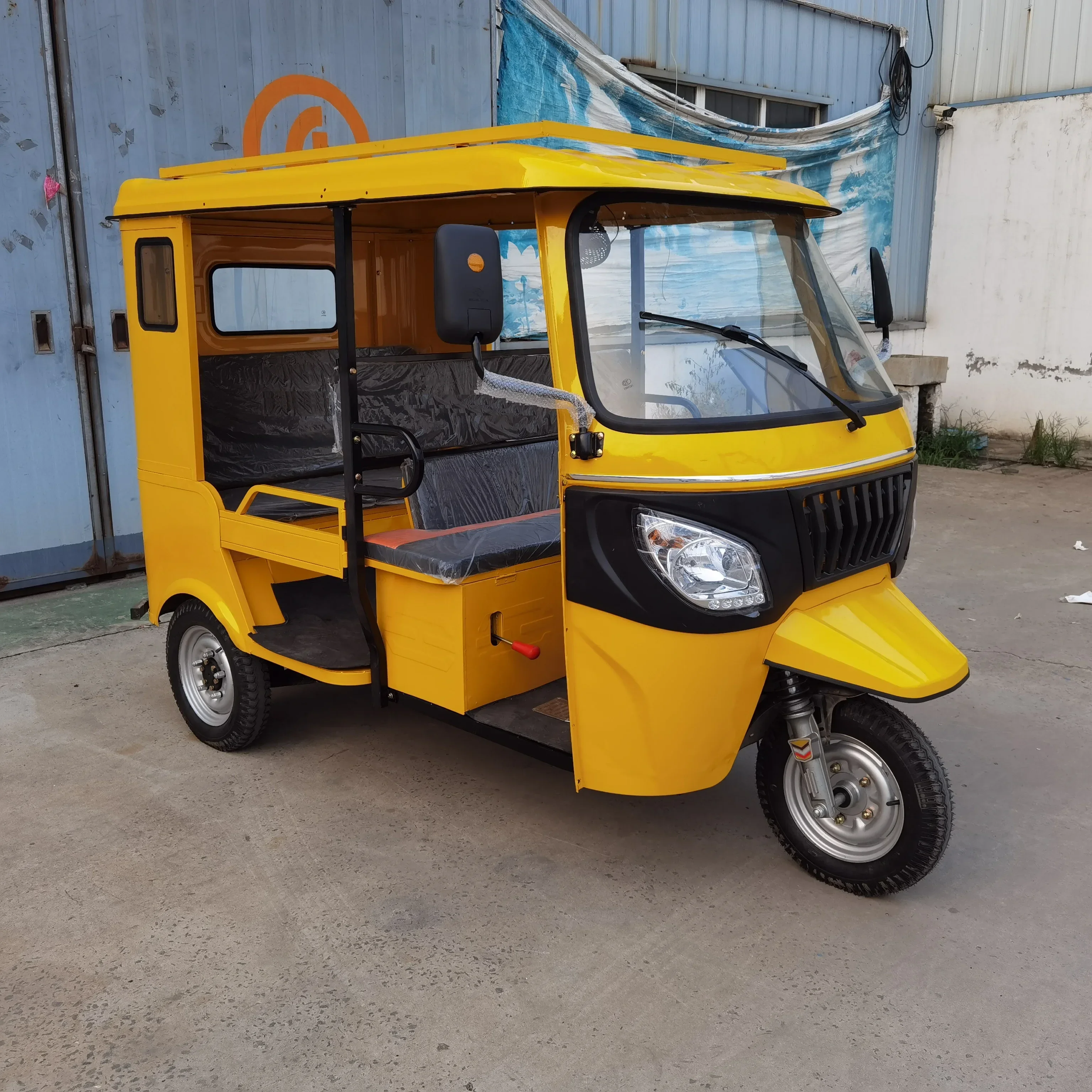 Electric Bajaj Taxi Motor Tricycle 3-Wheel Passenger Trike  Highspeed Motorcycle