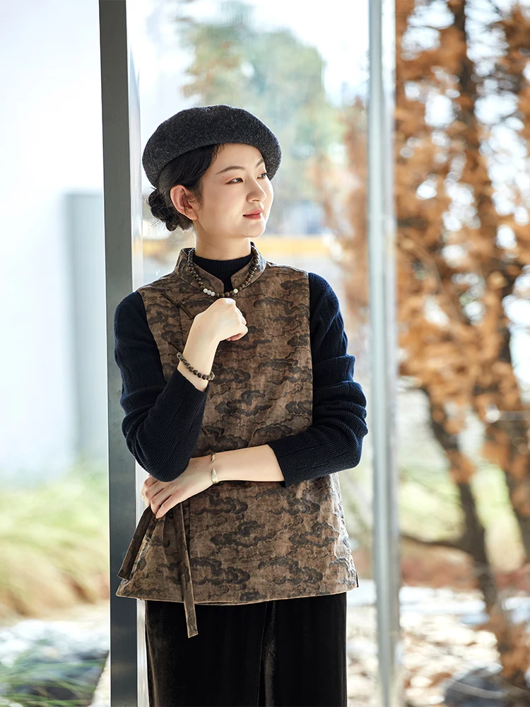 

Limited Edition Original Design Women's Manin Collar Jaet Silk Tkae Embroidery Xiangyun Silk Vest Chinese Sle Retro