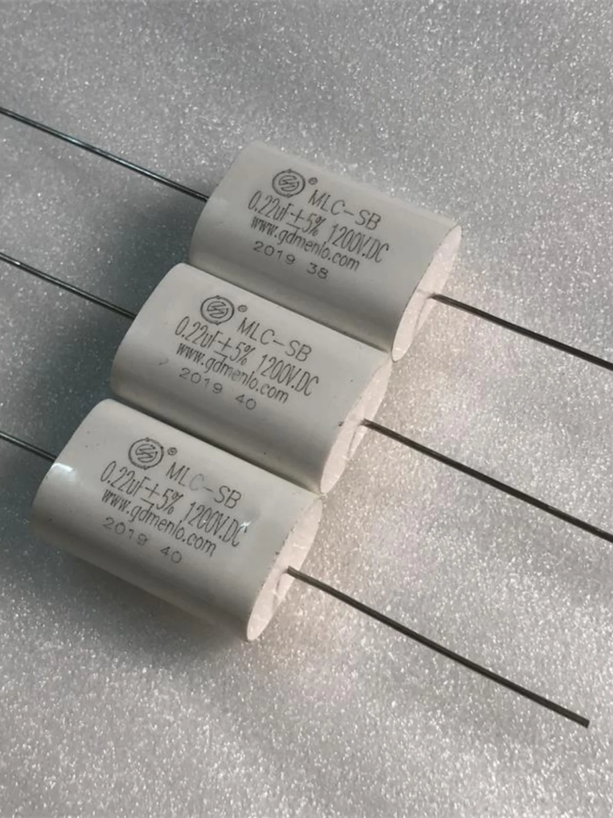 10Pcs New MLC-SB 0.22UF1200V thick copper foot non-inductive IGBT absorption protection film capacitor