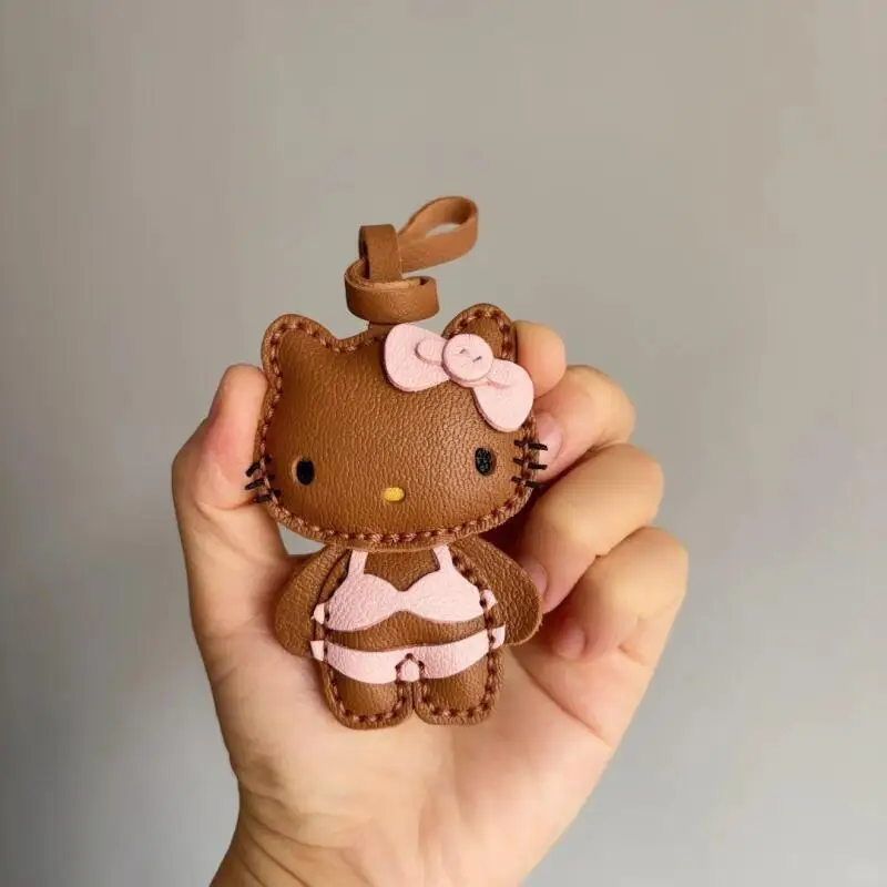 Ciondolo per borsa Hello Kitty Cartone animato dolce Zaino di fascia alta Portachiavi per cellulare Catena appesa in pelle Regalo di compleanno per ragazze