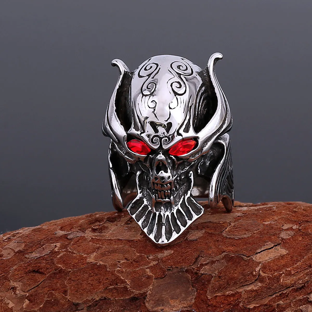 Stainless Steel Gothic Unique Design Alien Ring Men's Punk Hip Hop Large Mask Red Zircon Inlay Skull Finger Jewelry Party Gift