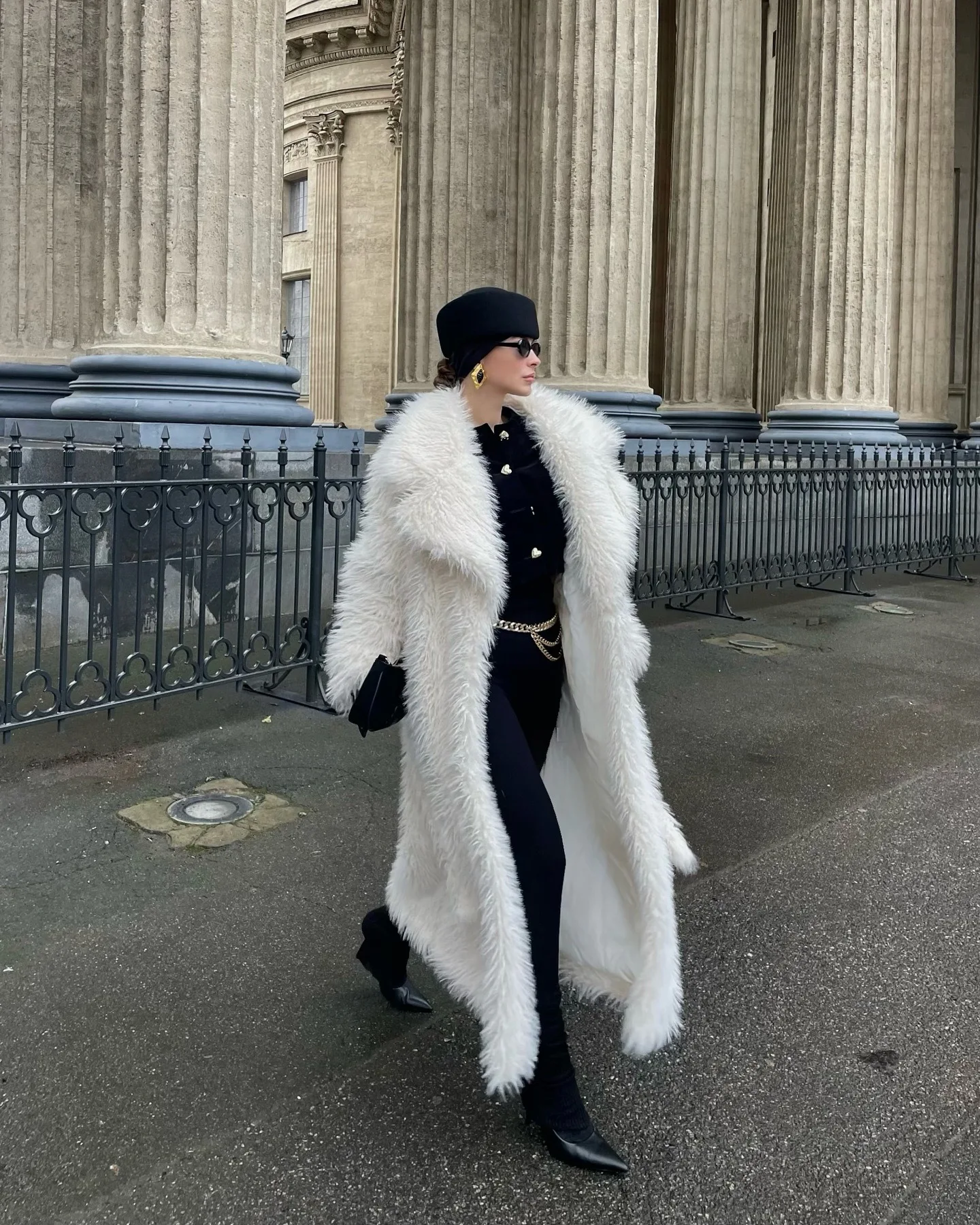Cross-border Long Imitation Fur Coat 2025 New Over-the-Knee White Thickened Temperament Coat Toka Environmentally Friendly Fur