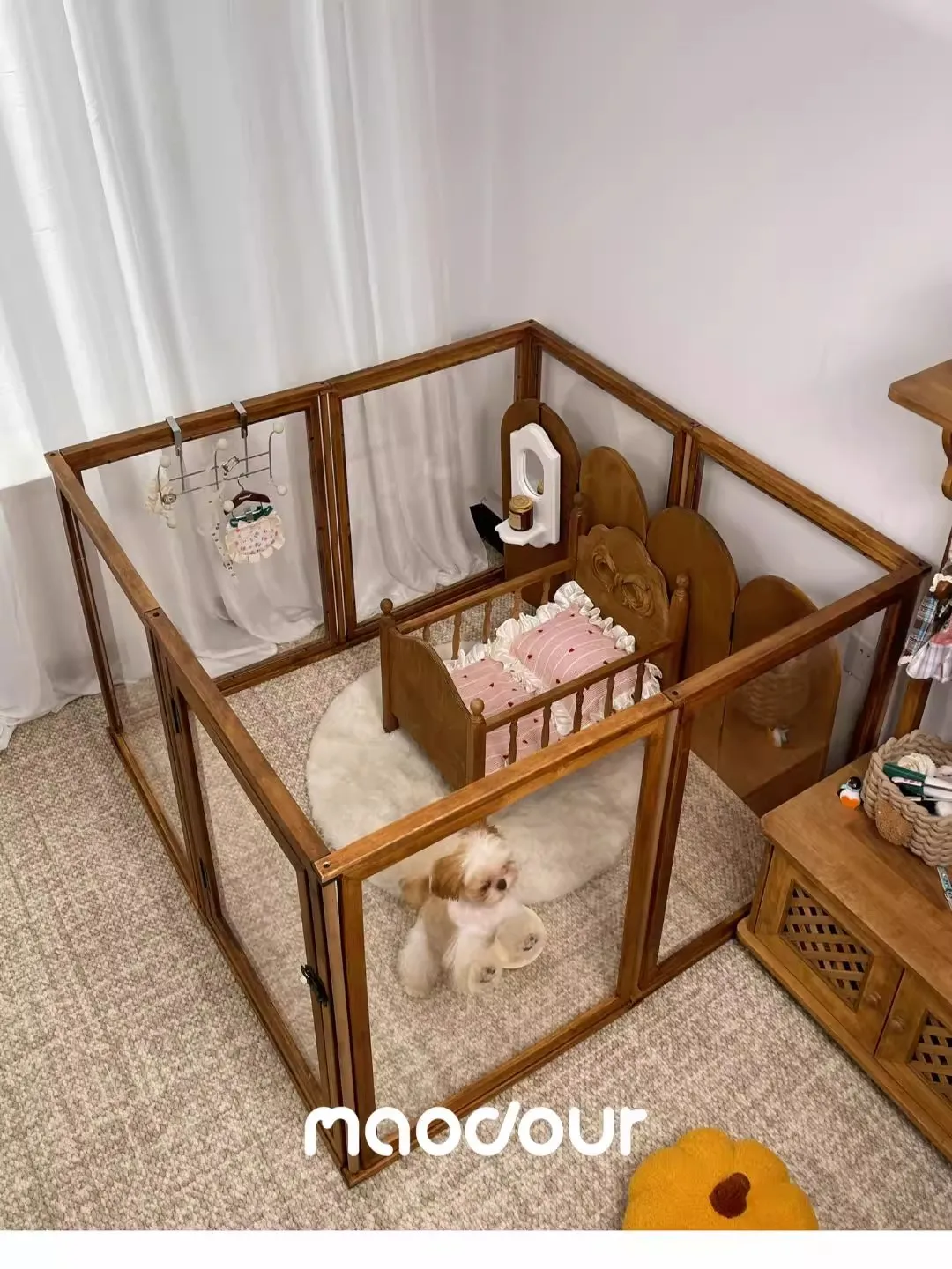 Solid Wood Framework Dog Isolation Fence Advanced Creativity Pet Rest Bed Indoors Living Room Freedom Splicing Transparent Fence