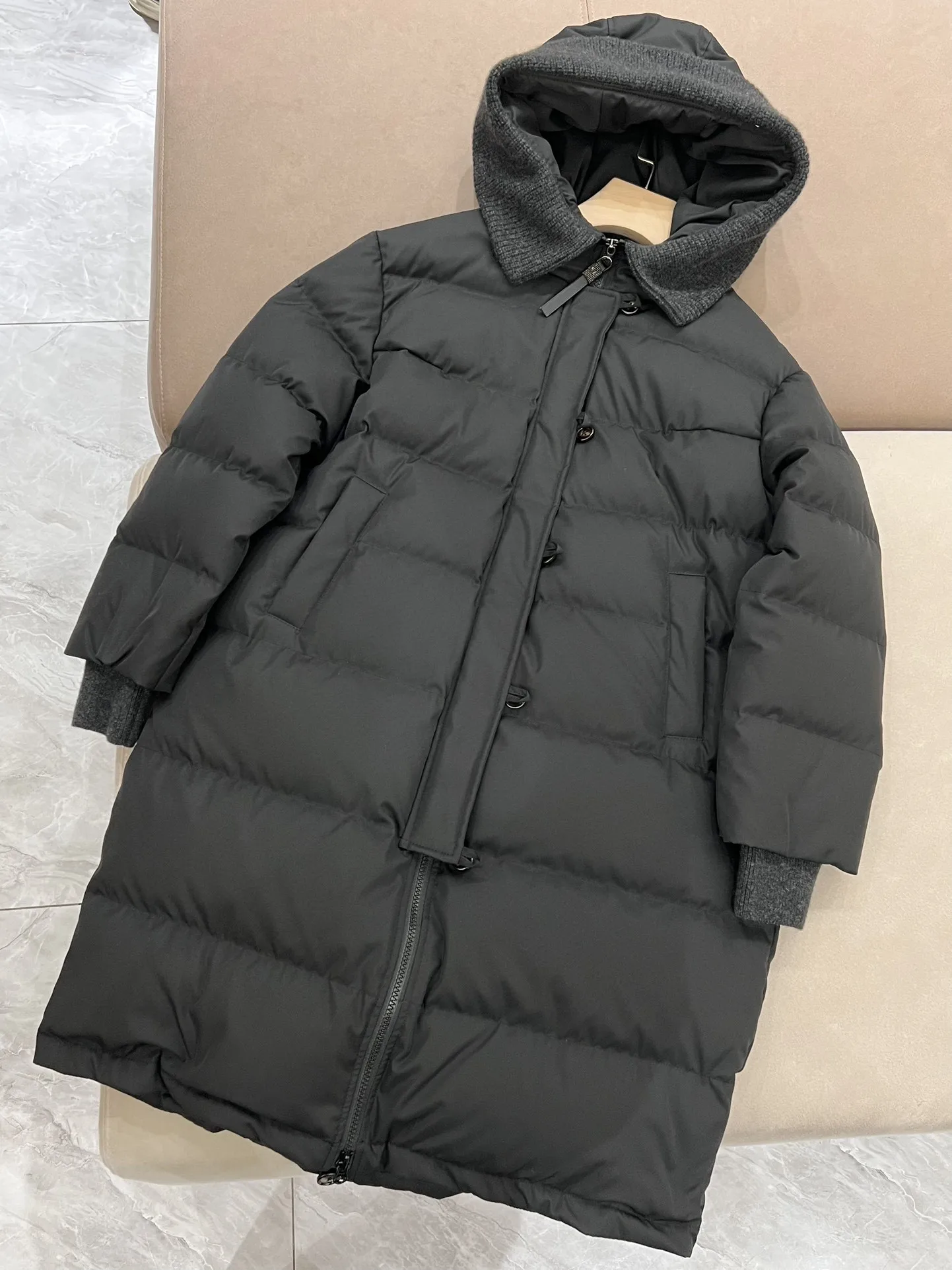 Autumn Winter 2024 Women's Clothing Hooded White Goose Down Jacket Mid-length Hooded Down Jacket