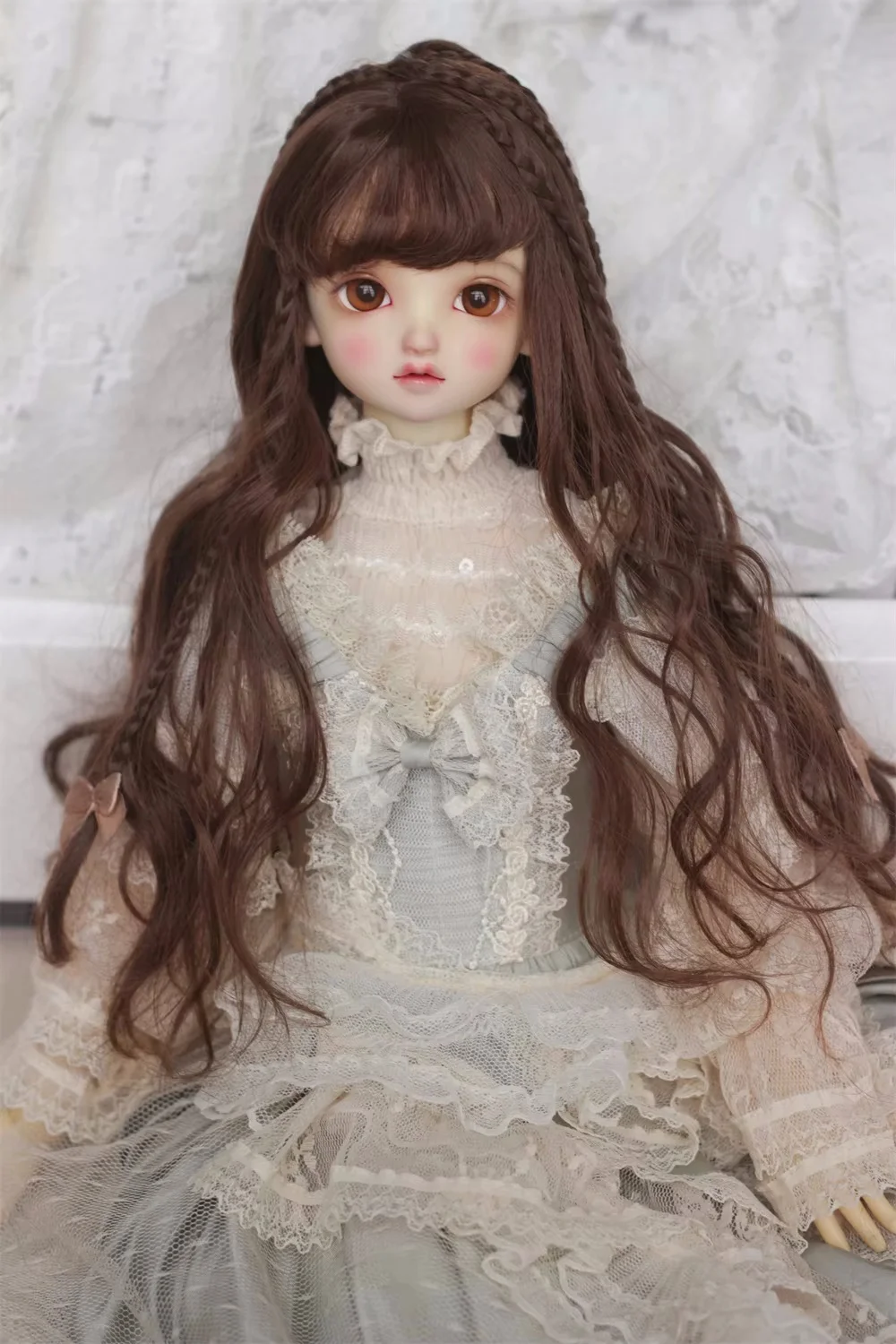 

Парик куклы BJD/SD, элегантные коричневые игрушки для девочек, 1/3 1/4, милые мягкие молочные шелковые длинные косы, вьющиеся волосы в древнем стиле, подарки, аксессуары для кукол