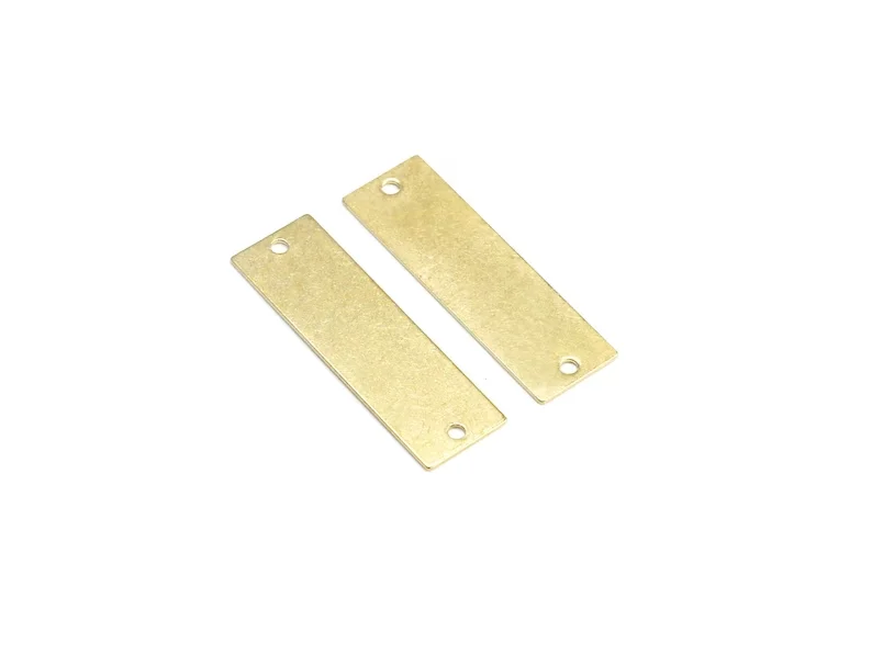 100 szt. Łącznik prętowy prostokąta, amulety kolczyka, mosiężne znaczki do tłoczenia, 18.2x7mm, geometryczne mosiężne elementy, produkcja biżuterii R2497