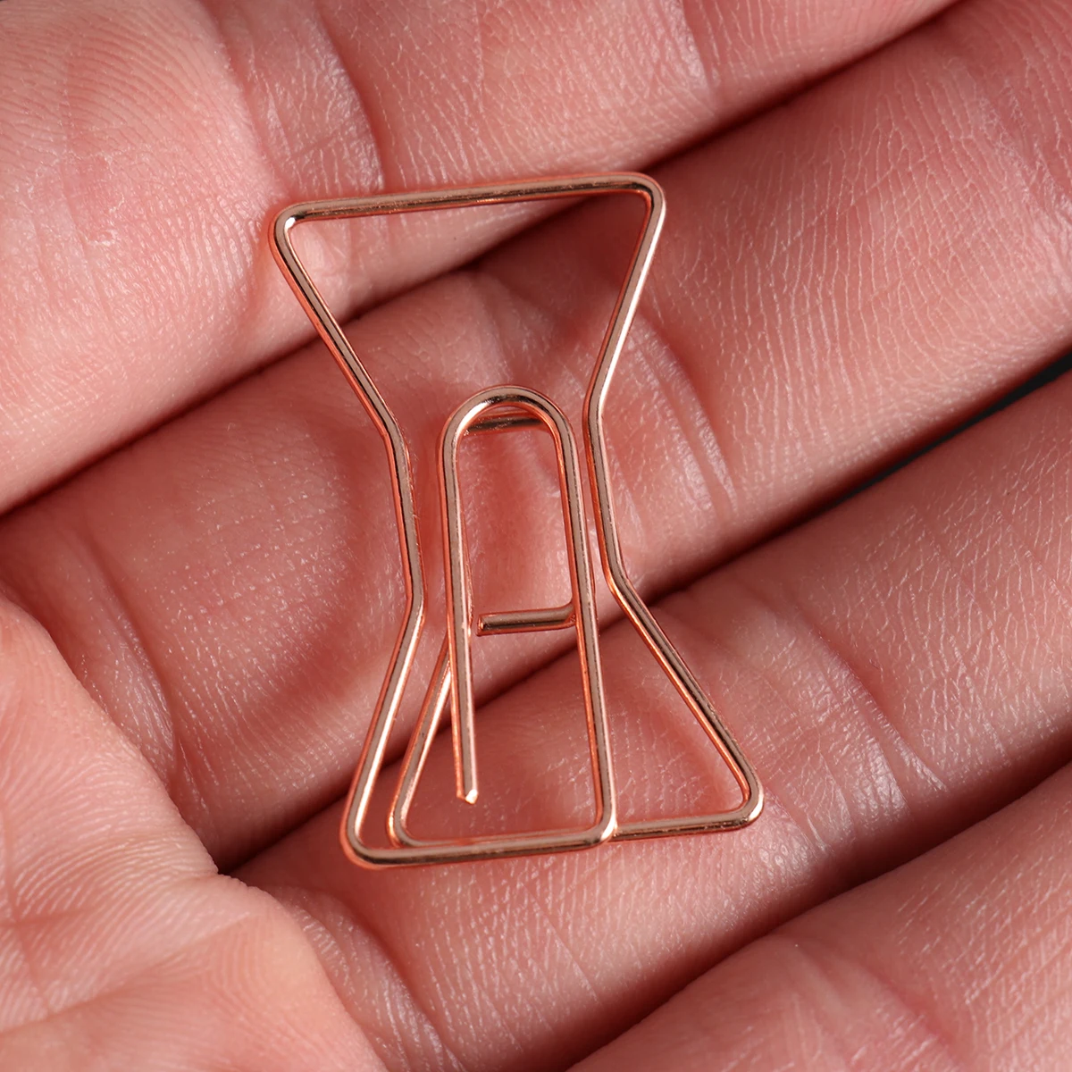 

8 Pcs Shaped Paper Clips Metal Gold Desk Accessories Rose Planner Clamp Bookmark Stationery Office Supplies Premium