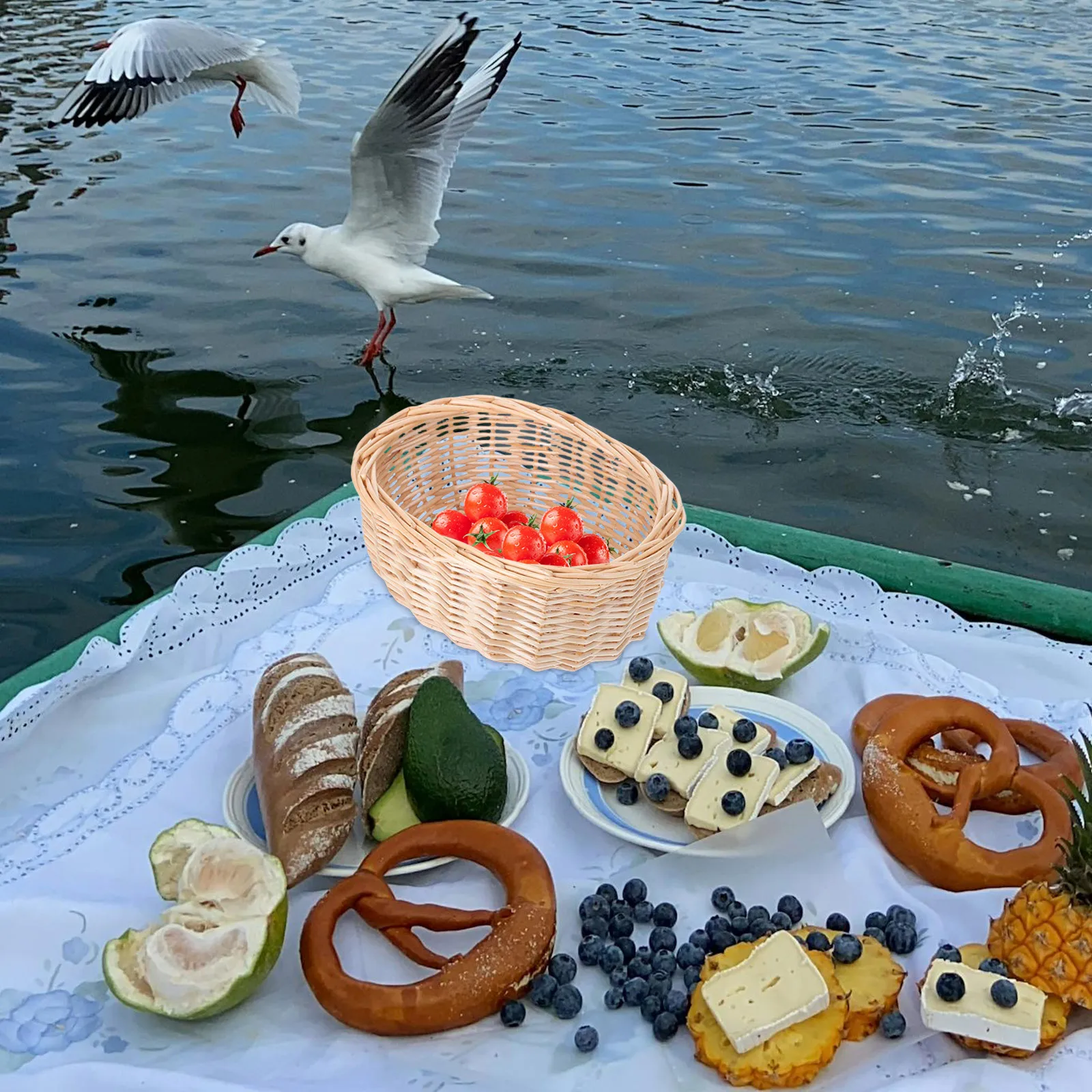 

Woven Rattan Bread Basket 21cm Multipurpose Food Serving Basket for Bread Snacks Fruits Vegetables Kitchen Picnic