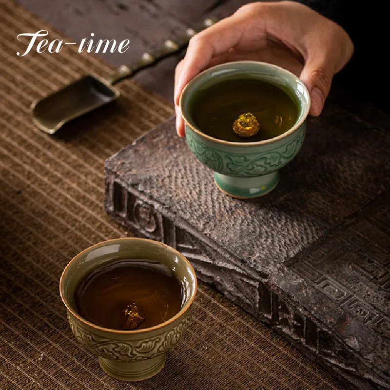 

999 Enough Silver Yue Kiln Celadon Magnetic Suction Cup Tall Master Cup Handmade Ceramic Kung Fu Tea Cup Customized Gift Box