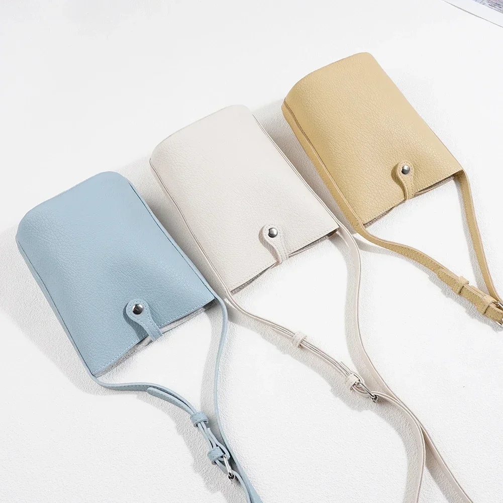2025 new women's pu leather waterproof lightweight small mobile phone bag daily commuting versatile shoulder bag messenger bag