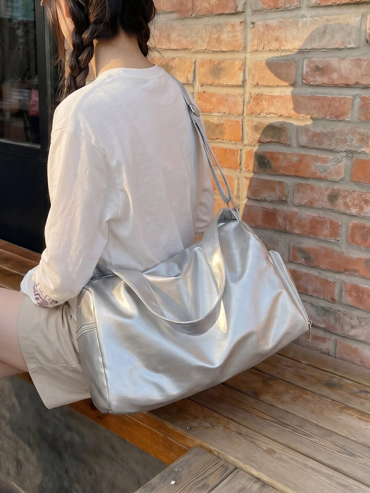 女性用スイミングバッグ軽量クロスボディフィットネスバッグアウトドアポータブルハンドヘルドトラベルバッグウェットとドライの分離収納バッグ