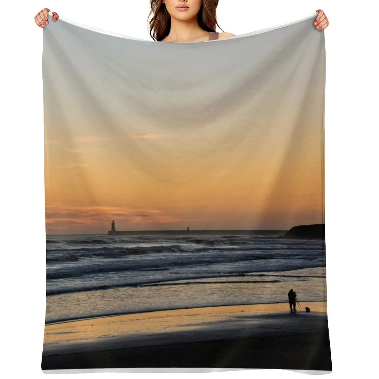 

December daybreak over Tynemouth Long Sands Throw Blanket Luxury Extra Large Throw Vintage Sofa Quilt Blankets
