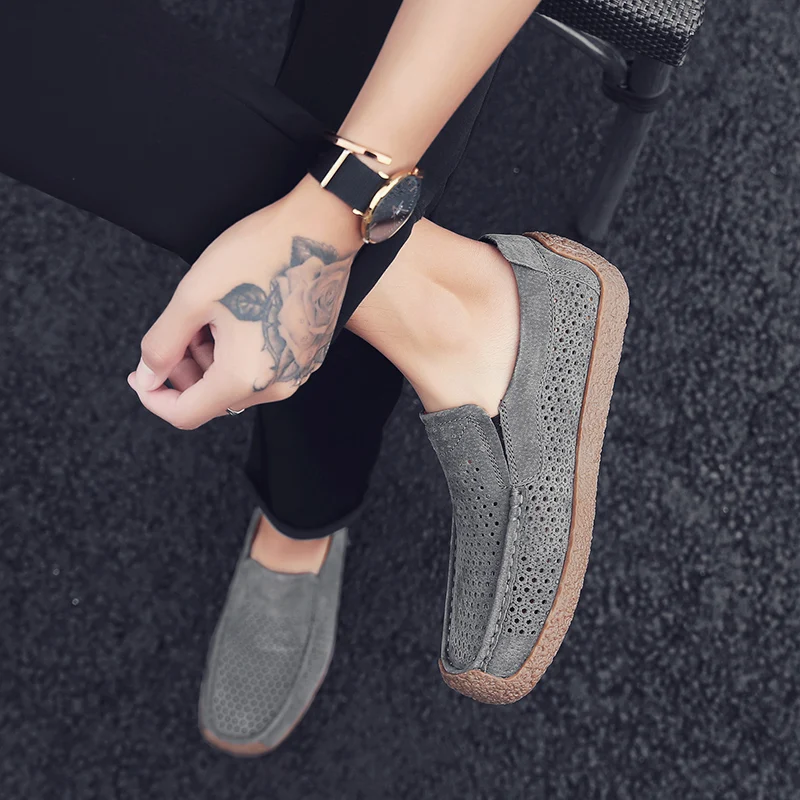 

Модные брендовые мужские дышащие уличные повседневные низкие кеды для вождения, новые летние мужские легкие туфли из свиной кожи с отверстиями в виде улитки
