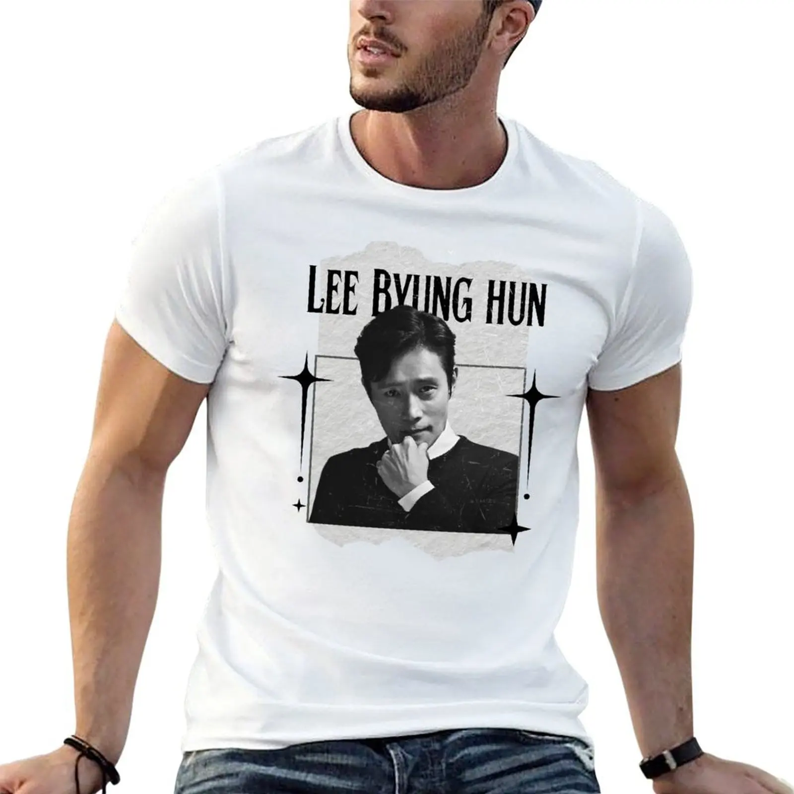 

Lee Byung-hun Korean Actor Preppy Black And White Scrapbook Collage Design T-Shirt printed t shirts for man T-Shirt