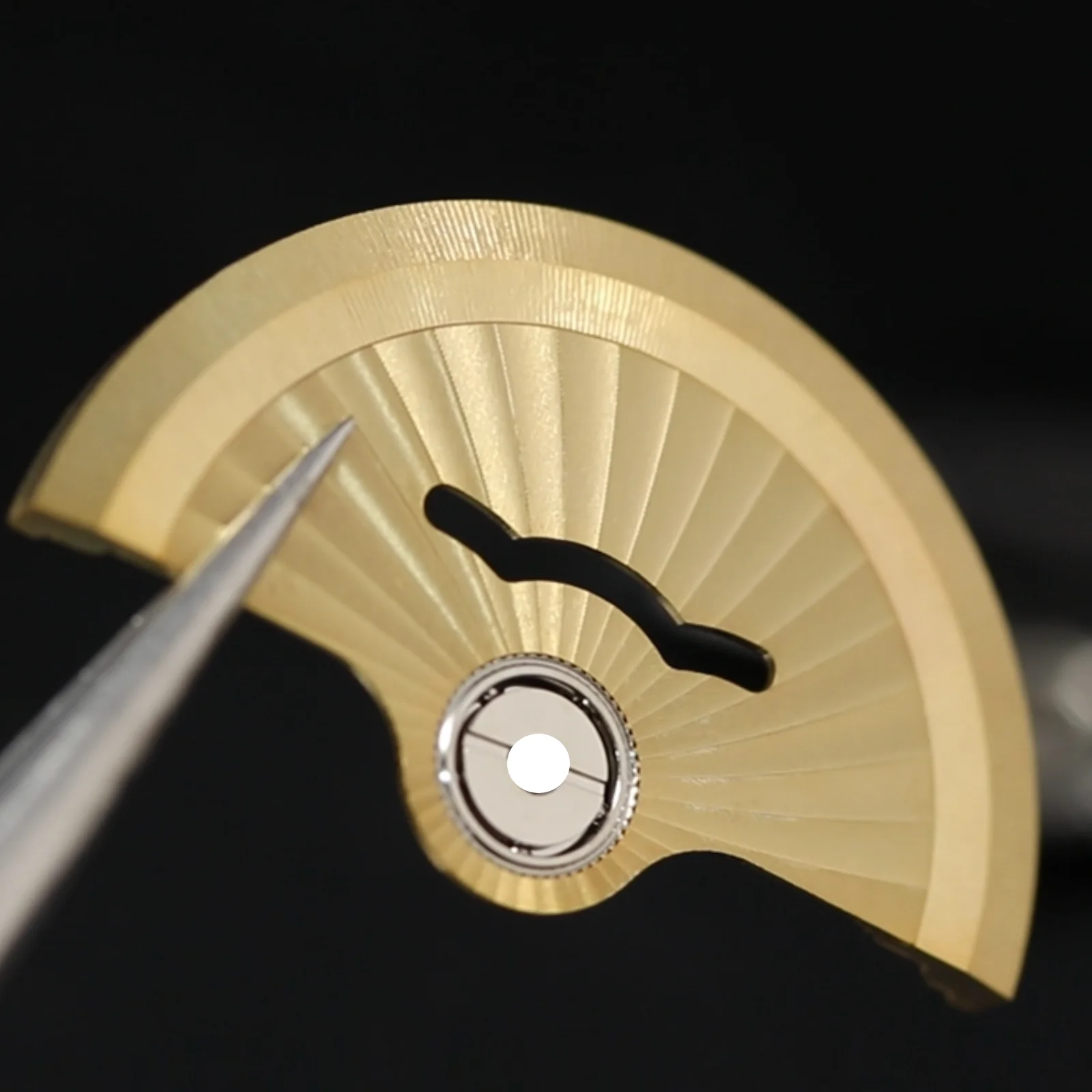 NH35 المطرقة التلقائية الدوار وزارة الدفاع تخصيص تتأرجح الوزن يناسب NH34 NH36 NH38N H39 NH70 الساعات إصلاح أجزاء المطرقة