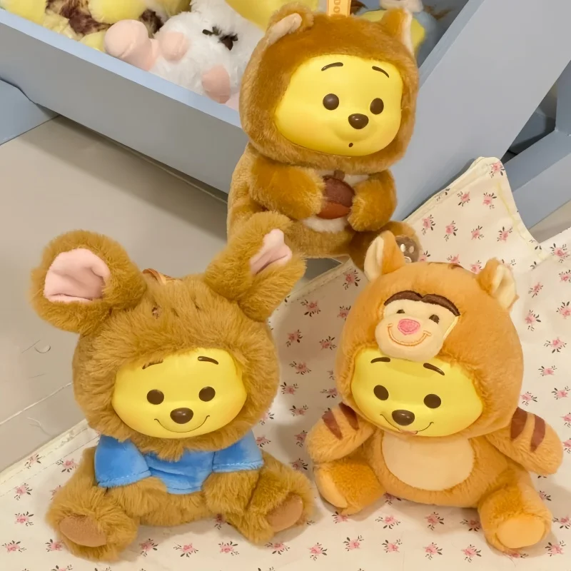 Disney Winnie The Pooh Pesta Nakal Vinil Kotak Buta Mewah Liontin Tas Beruang Pooh Kotak Misteri Hadiah Model Mainan Kejutan Boneka Lucu