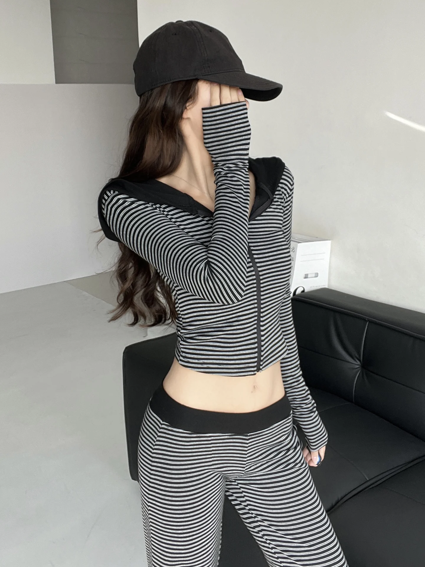 

Retro American Striped Hooded Zipper Sweatirt Jaet Casual Low Waist Sports Long Pants Faion Sportswear Set for Women