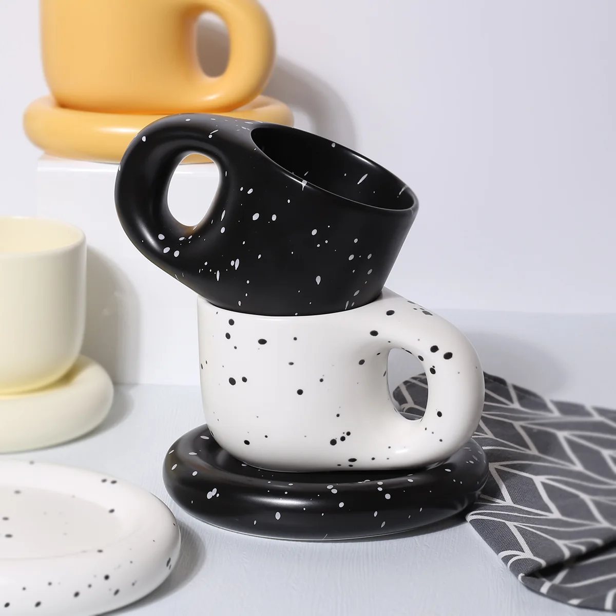 400ml Ink Splash Fat Handle Mug Creative Nordic Oval Plate Personalized Ceramic Cup Saucer Coffee Tea Milk Cake Mug Cup Set