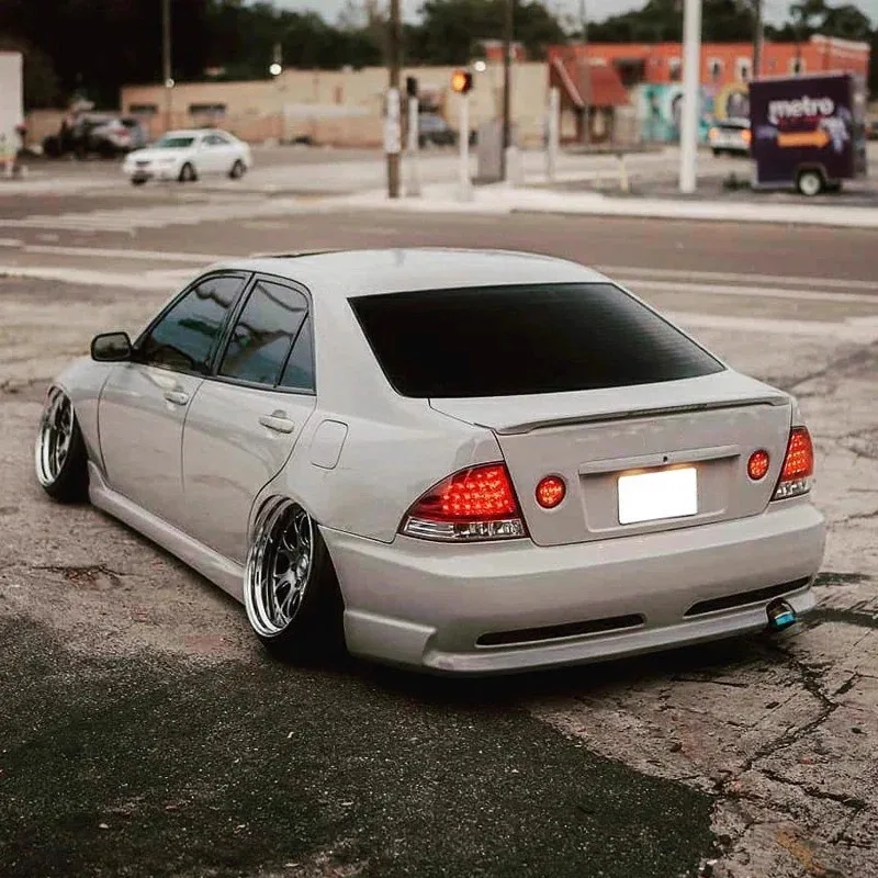 LED لمبة خلفية مع غطاء صندوق السيارة ضوء لكزس is200 1998-2005 تعديل مصباح مكبح بدوره إشارة عكس الضوء