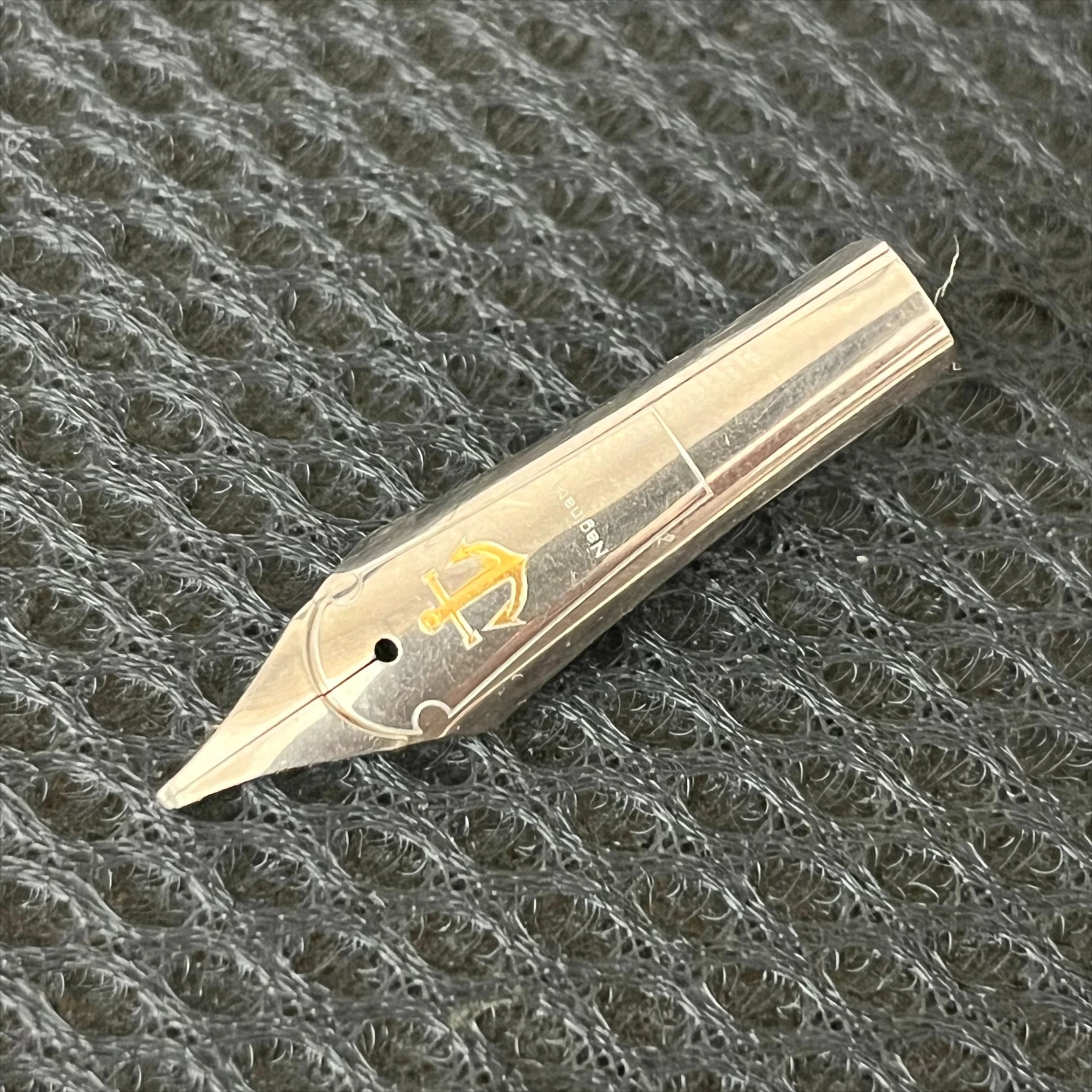 

Long Blade Silver/Golden Big Size Long Knife Fountain Pen Nib 1.6MM 2.0MM 30.MM Nibs Hand Pushed Tip Double-layer Pen