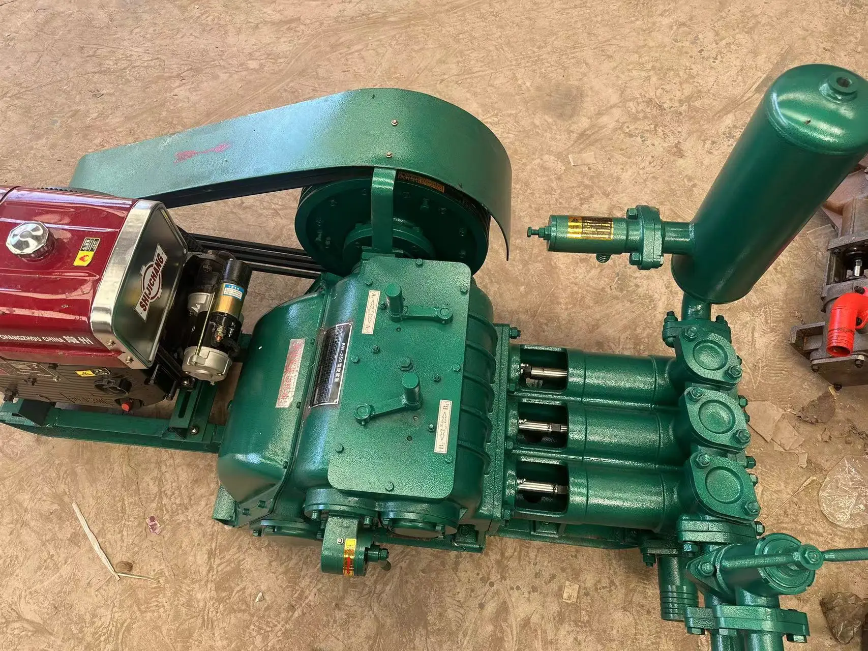 Diesel Engine Reciprocating Hydraulic Mud Pump Water Well Drilling Rig
