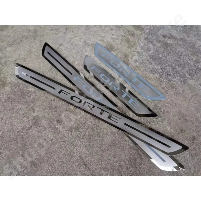 

for KIA Forte 2009 2010 2011~2023 Door Sill Scuff Plate Guard Stainless Steel Kick Pedal Sticker Car Styling Accessories