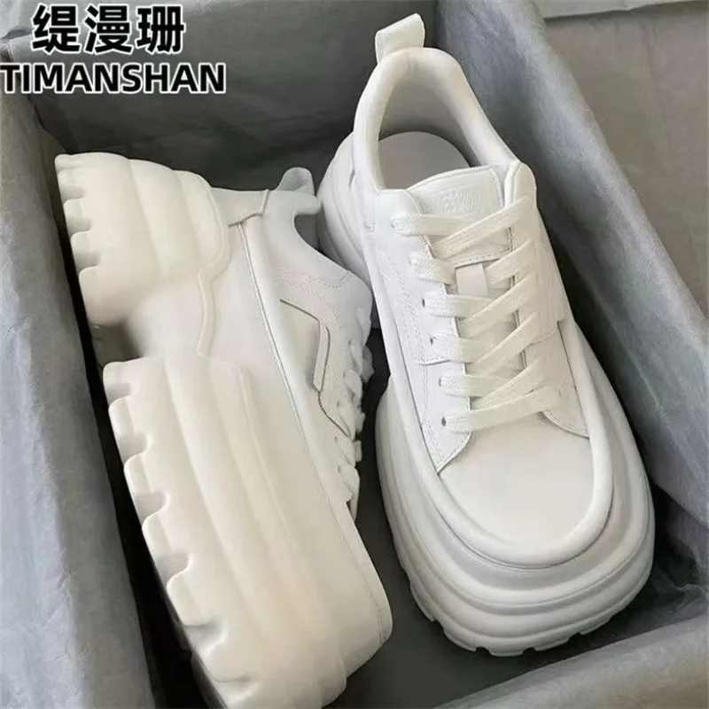 Schattige Roze Platform Sportschoenen Vrouw 2023 Dikke Zool Meisjes Sportschoenen Kawaii Fashion Casual Papa Schoenen Damesschoenen