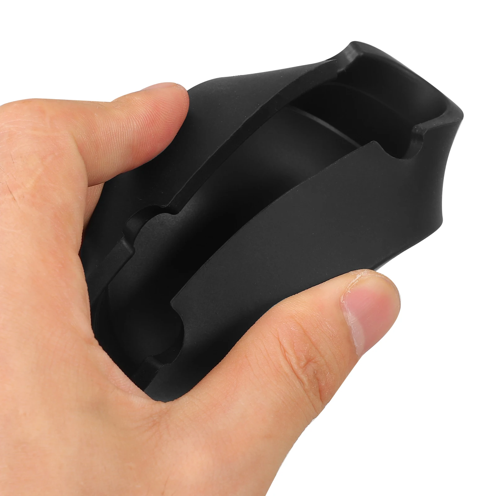 

4pcs Black Silicone Ashtray Round Anti Fall Heat Resistant Easy Clean Decorative Indoor Office Cigarette Container