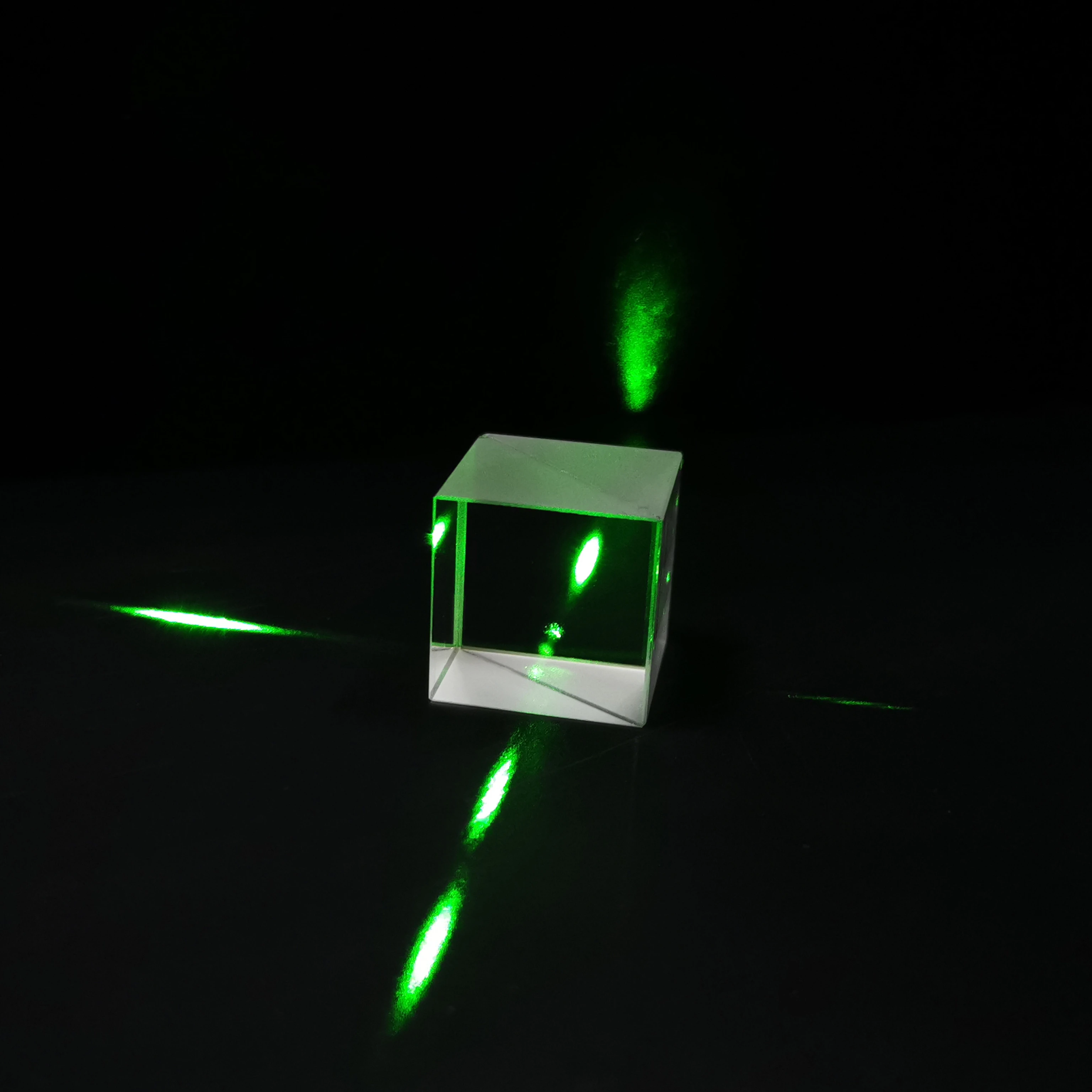 10*10*10 K9 Non-Polarizing Beamsplitter NPBS Cube, 1:1 Ratio 430-680nm, Optical Glass Splitter for Laser Lab Microscope Project