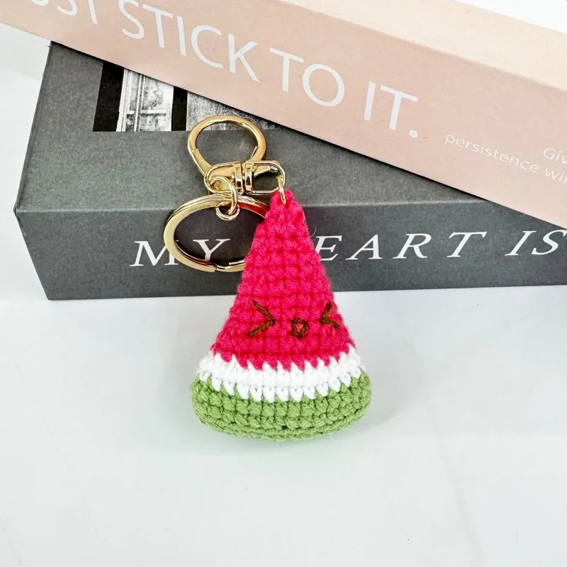 

Funny Expression Watermelon Keychain Cute Fruit Doll Series Knitting Keyrings Car Keys Knitted Mini Banana Keychains Wholesale