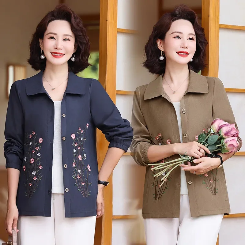 

Spring Autumn Women's Turndown Collar Short Jacket Embroidered Windbreaker Outwear Middle Aged Elderly Mother Trench Coats 5XL