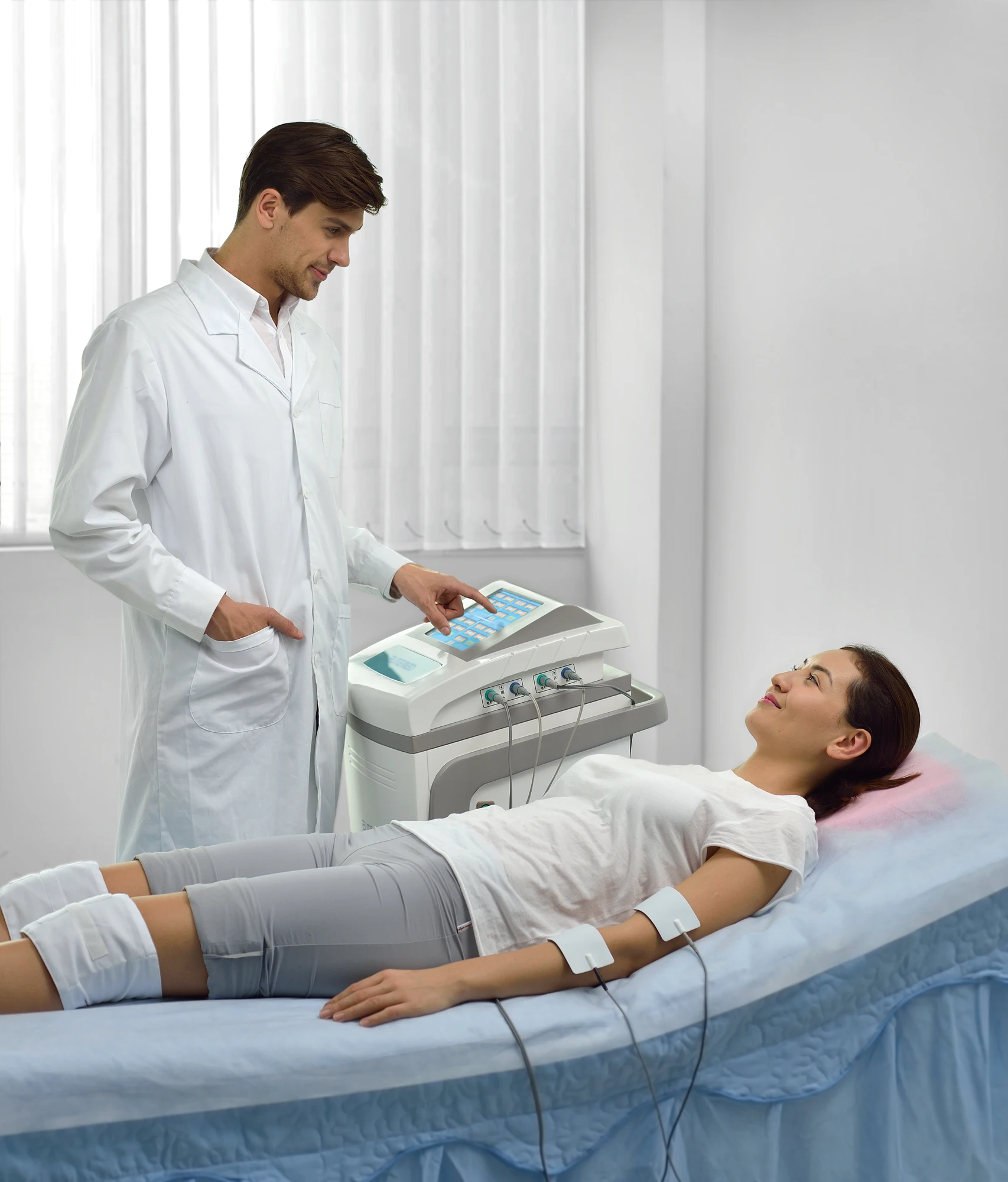 RT200 Desktop Model Electrothermal MagneticComprehensive Therapy Device Anti-inflammatory and Analgesic