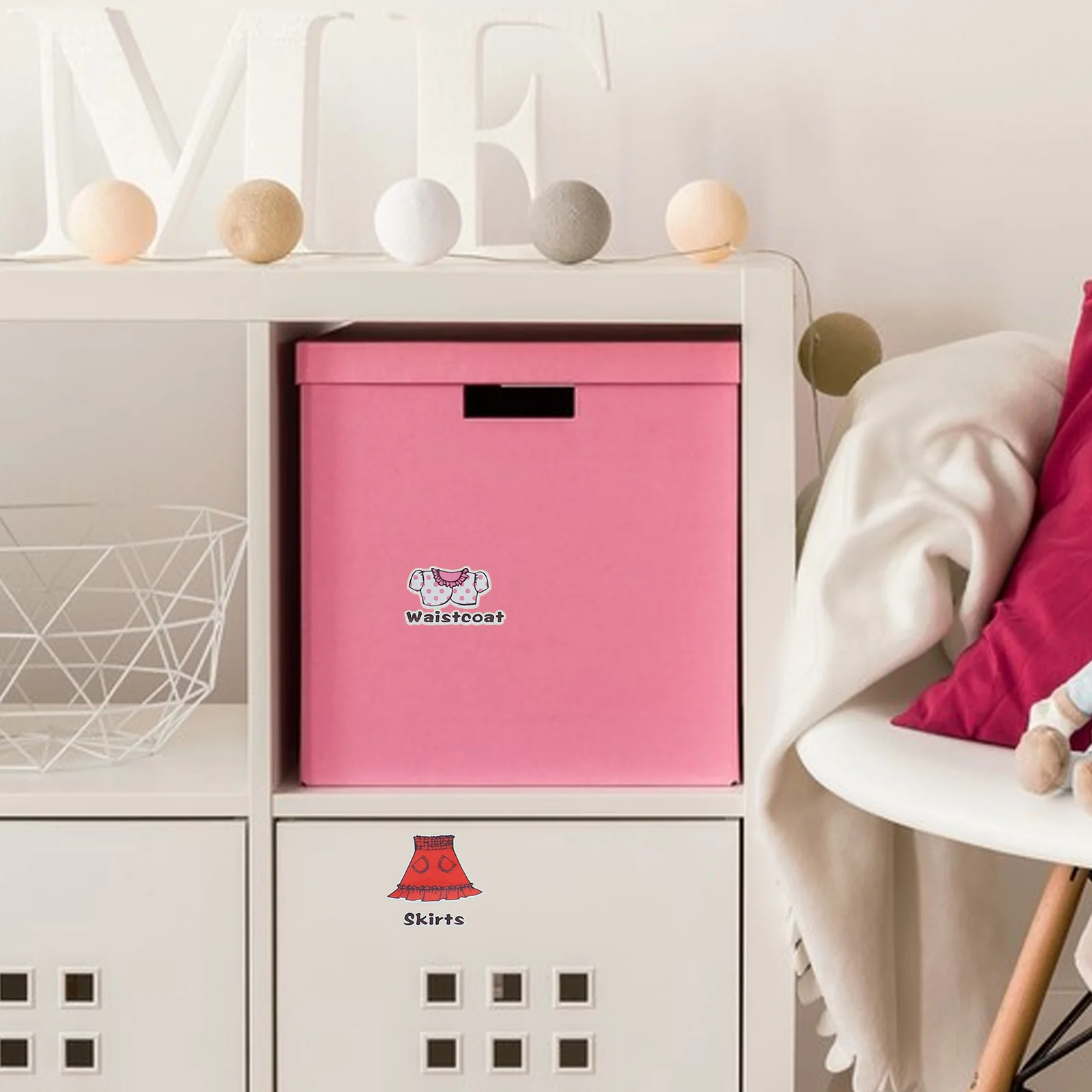 

2 Sheets Dressing Table Sticker Clothing Classification Cute Decorative Mirror Drawers Comb Decals Eye-Catching Stickers