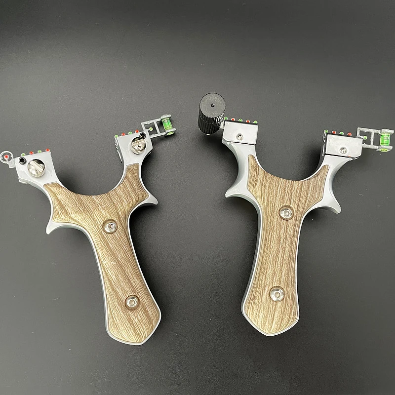 

Laser Aiming Slingsshot Metal Thickened Grip Slingshot Outdoor Hunting and Shooting High Precision Sliding Hunting Accessories