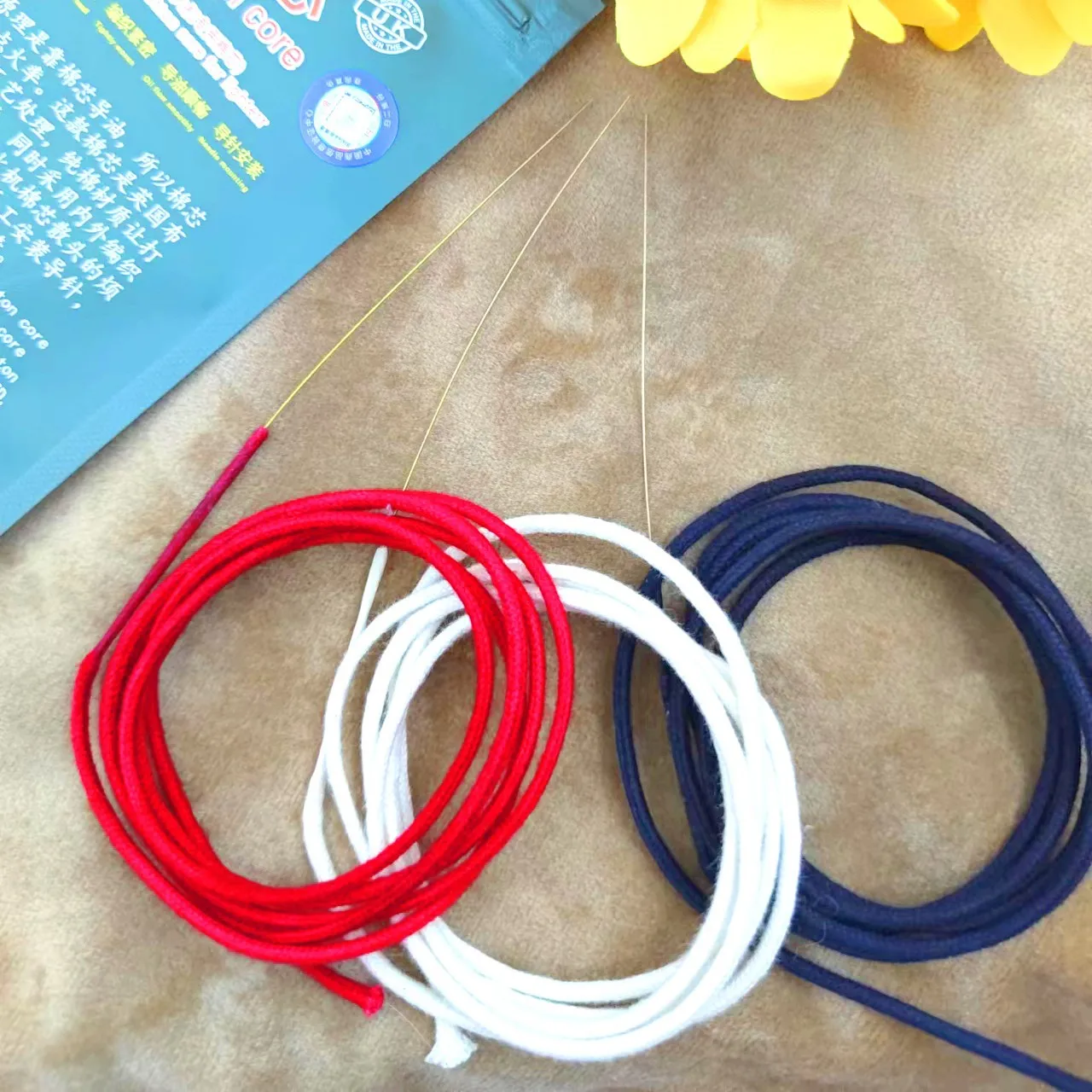 Quality Wick with Needle for Lighter Smooth Fuel Oil Flow Red Color 2.3mm Diameter Length 32cm