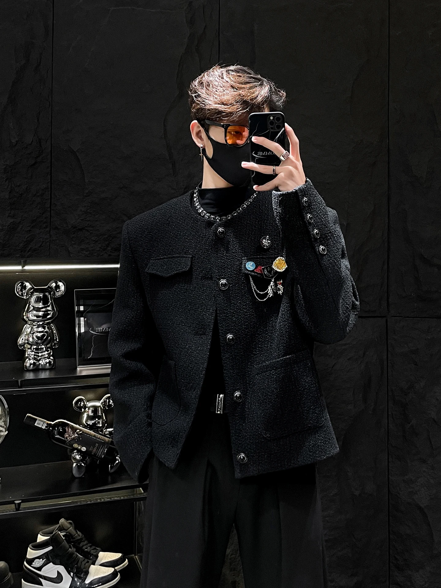 

Корейское мужское пальто с подкладкой на плечах, модное молодежное пальто с нагрудником, весна-осень, свободный крой, металлический декор