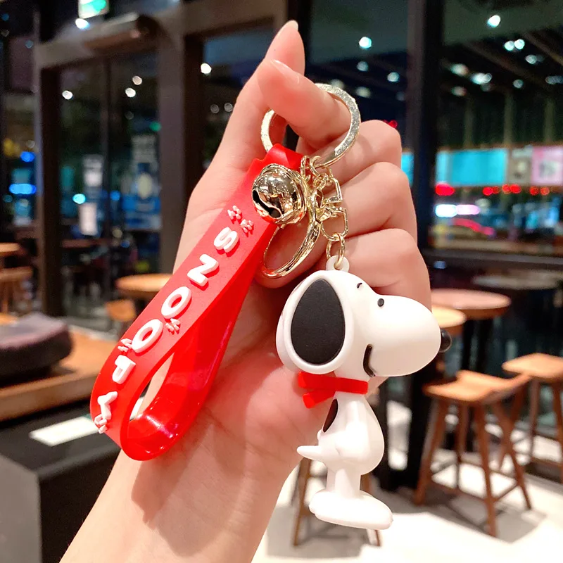 العصرية سنوبي سلسلة مفاتيح من الكرتون Kawaii المدرسية سحر قلادة حقيبة الأزياء والمجوهرات سيارة المفاتيح هدية للفتيات اللعب
