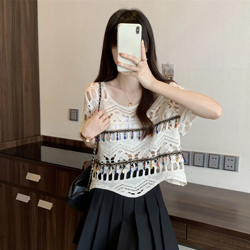 Boring Honey Summer Bohemian Fashion T-Shirt Women Hollow-Out Knitted Short Sleeves Top Women All-Match Sense Of Design T-Shirts