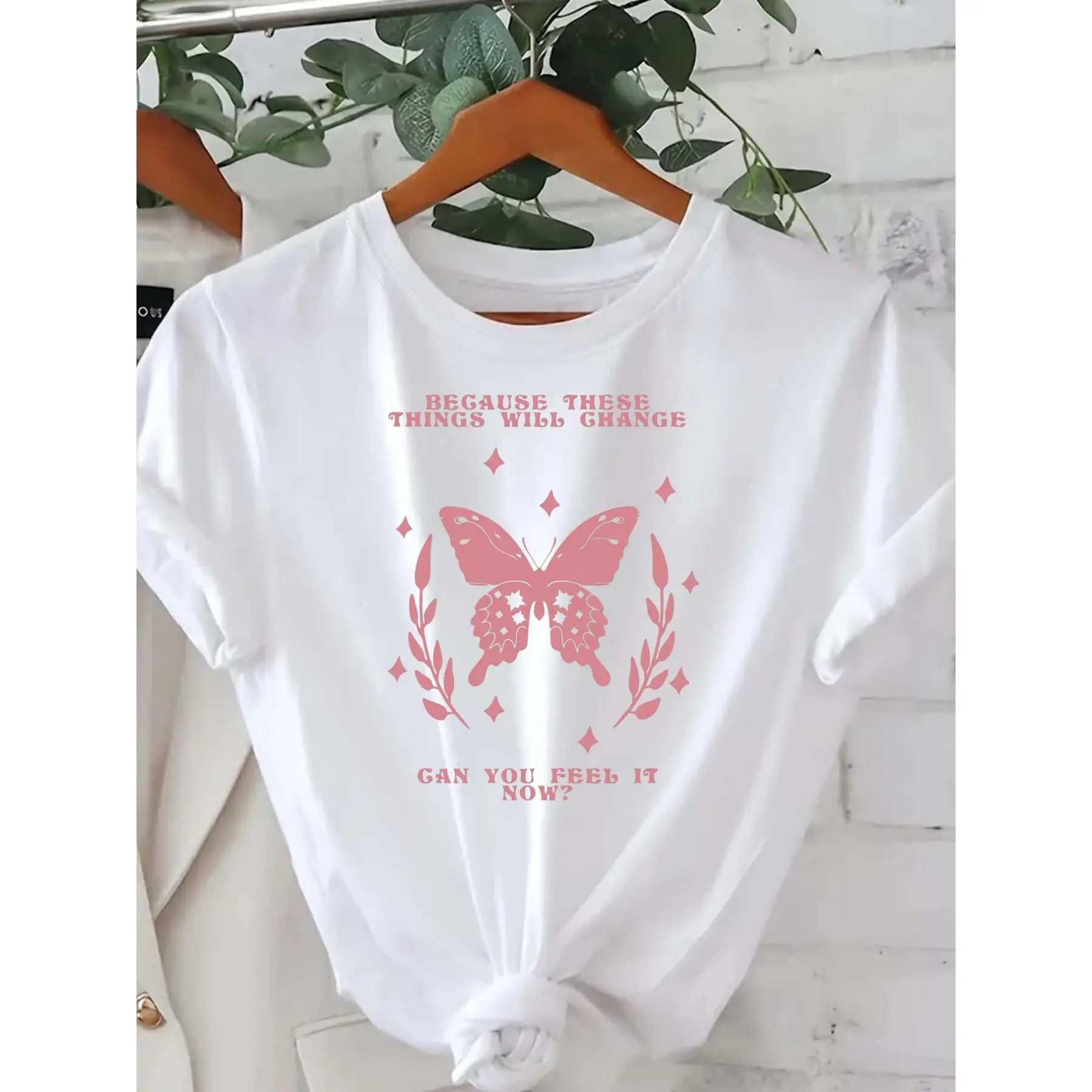 

1pc Summer T-shirt Ladies' Spring-Summer Trendy Printed T-shirt with Pink Butterfly and Star Patterns- Your Best Choice!