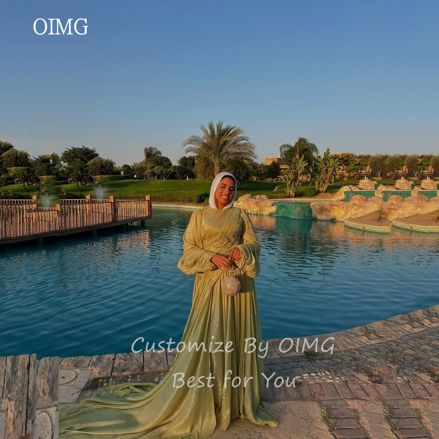 OIMG Casual Modest Green A Line Prom Gowns O Neck Pleated Party Gown Floor Length Evening Dress 2025 Customized