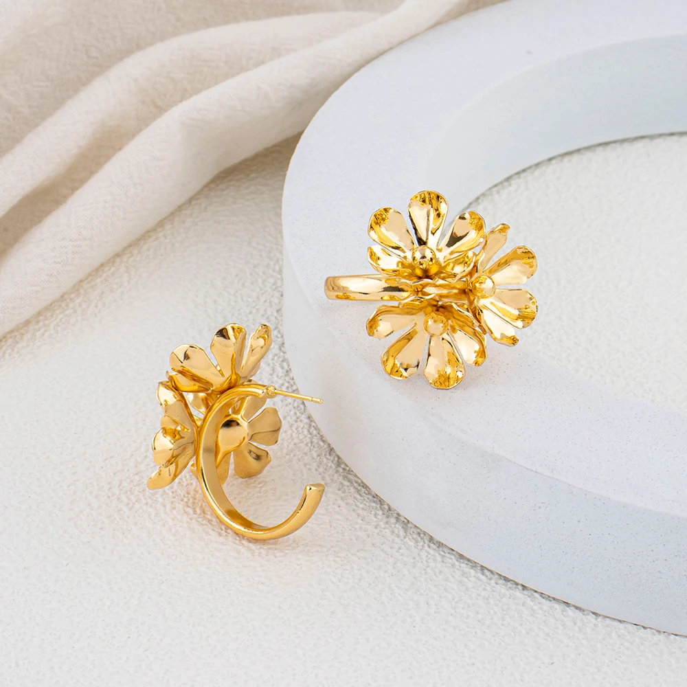 Dubai Blumen-Schmuckset Halskette Ohrringe Armband und Ring Damen-Accessoires Perfekt für Hochzeiten Geschenke und Großhandel – Detail 6